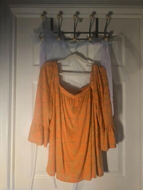 Michael Kors Orange Chain-Print Peasant Top